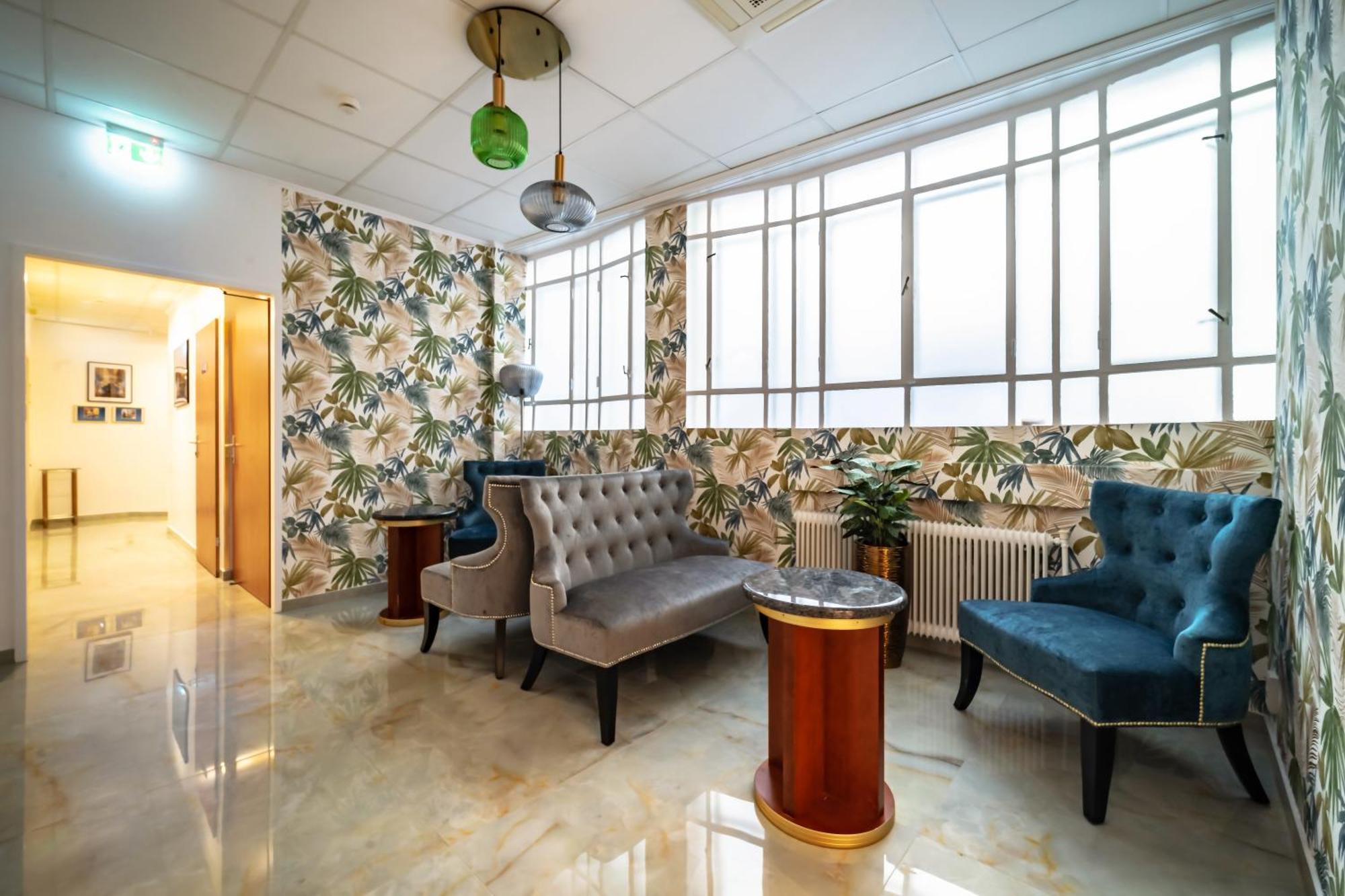 Corvinus - Newly Renovated Hotel Vienne